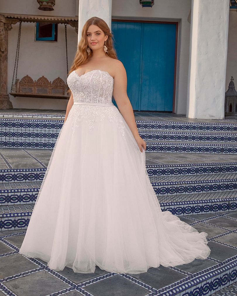 Style BL306 Nova  Beloved By Casablanca Bridal