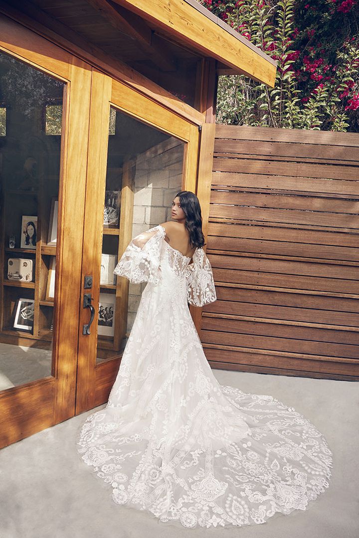 Style BL390 Meadow | Beloved By Casablanca Bridal Style BL390 Meadow | Beloved By Casablanca Bridal