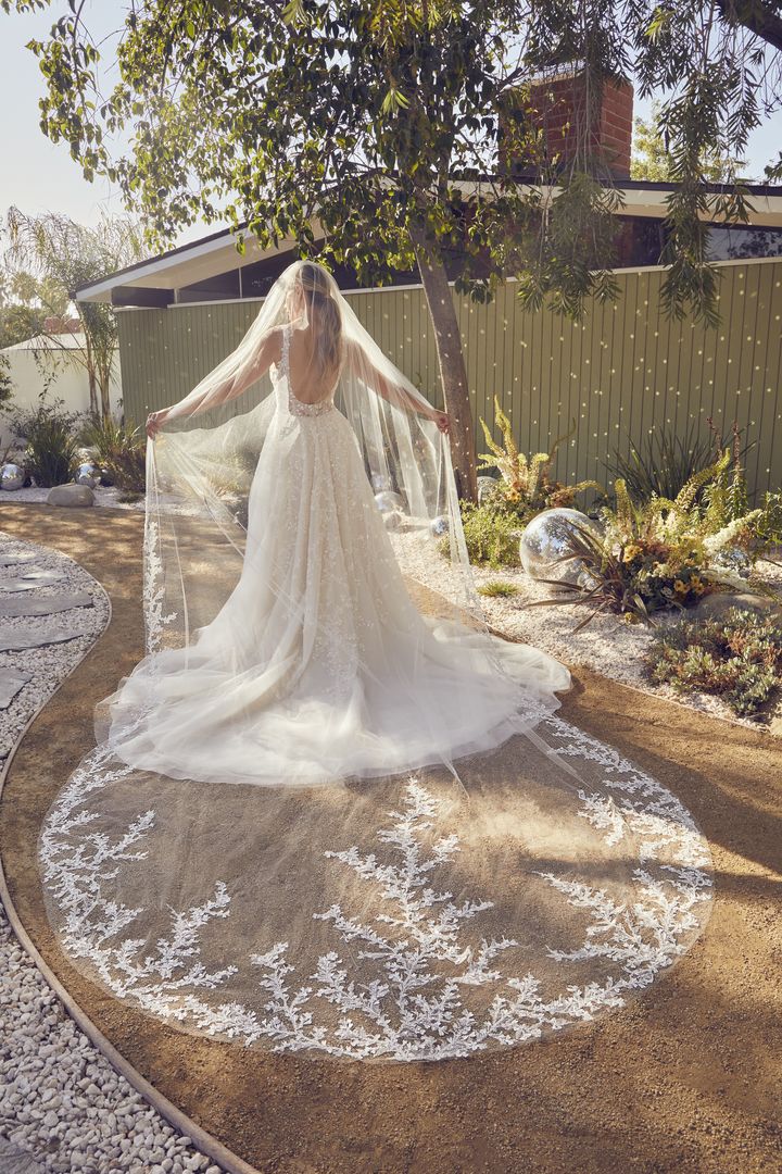 Style BL404 Lilac | Beloved By Casablanca Bridal